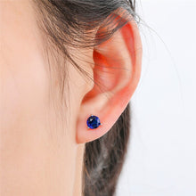 Load image into Gallery viewer, 642 Junxin Cute Female 925 Sterling Silver Blue Cz Three-Prong Martini Stud Earrings