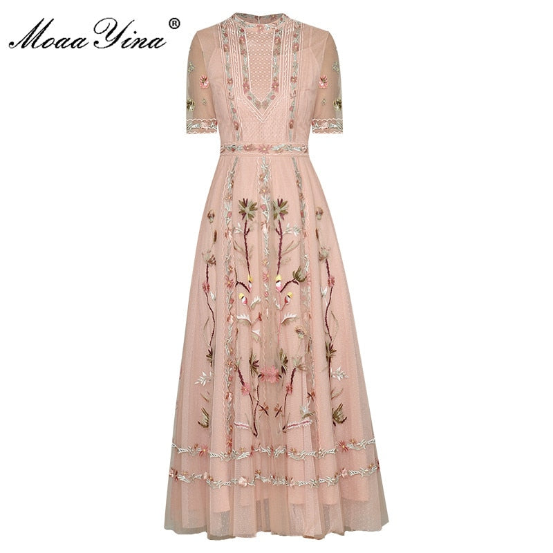 767 MoaaYina Designer Short Sleeve Mesh Flowers Embroidery Elegant Dresses