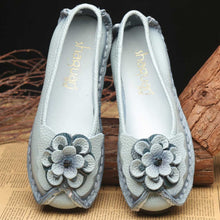Load image into Gallery viewer, 1388 Women&#39;s Round Toe Genuine Leather Flower Shoes