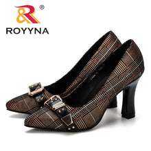 Load image into Gallery viewer, 945 ROYYNA Women&#39;s Plus Size Fashion Elegant Pointed Toe Office High Heels Pumps