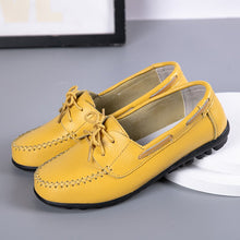 Load image into Gallery viewer, 523 Genuine Leather Nurses Flat Moccasins Breathable Lace-up Walking Shoes