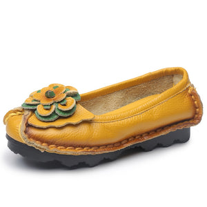 1388 Women's Round Toe Genuine Leather Flower Shoes