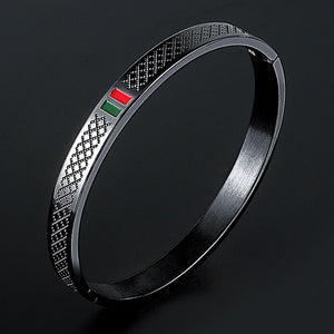 1132 Women's 6mm or 8mm Stainless Steel Green Red Cuff Bracelets & Bangles
