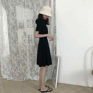 709 LISM Women's Hepburn Style V-neck Short Sleeve A-Line Waist Slimming Dress