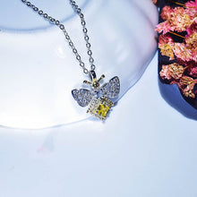 Load image into Gallery viewer, 185 Anillos Yuzuk Genuine Sterling Silver Topaz Lovely Honeybee Pendant Necklace