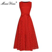 Load image into Gallery viewer, 778 MoaaYina Fashion Designer Women&#39;s Sleeveless Lace Plaid Ball Gown Dress