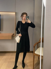 Load image into Gallery viewer, 1036 Sxcave Knitted Casual Long Sleeve Vintage Style Elegant Long Sweater Dress